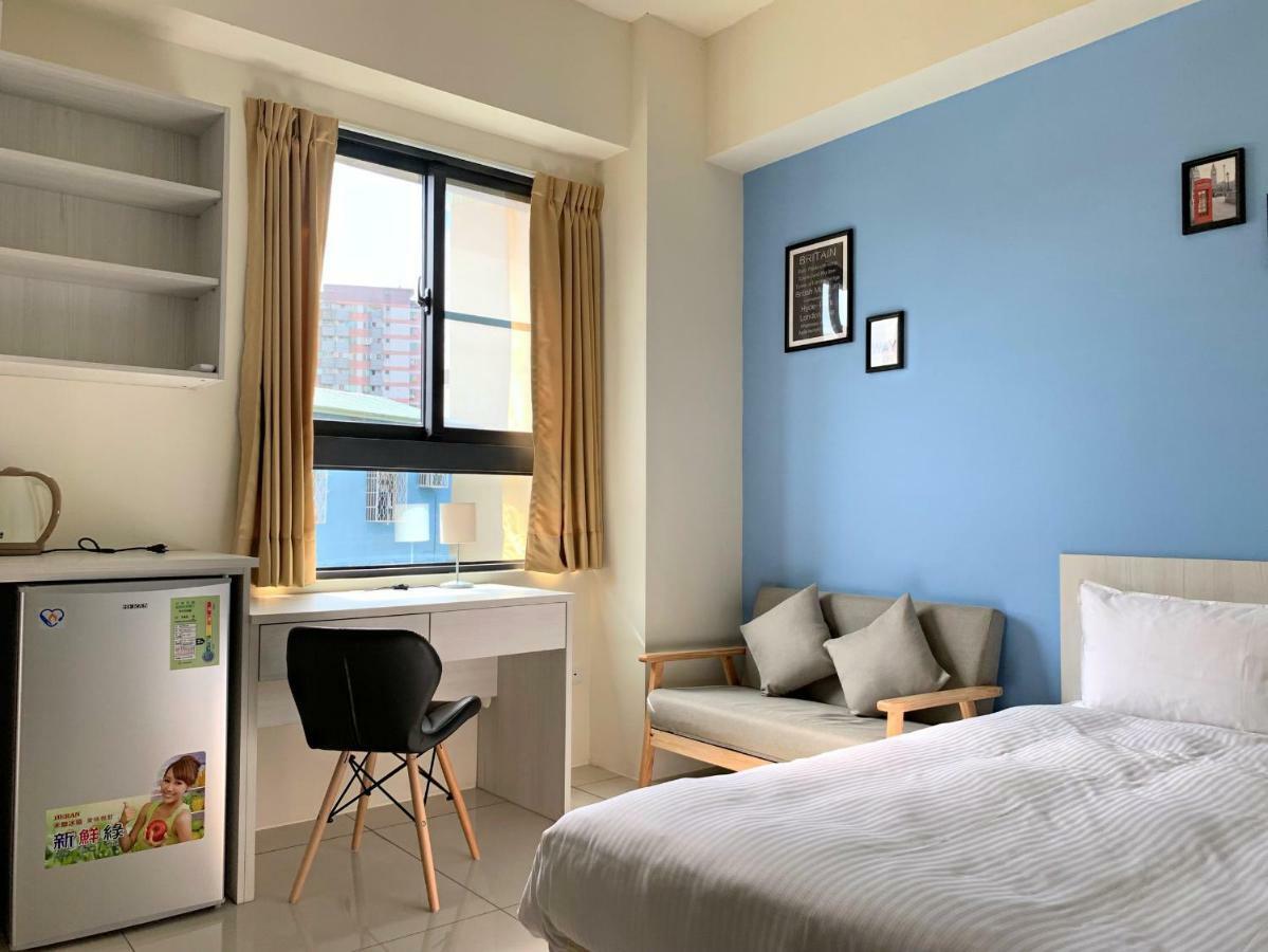 Adagio Hostel Taichung Dış mekan fotoğraf
