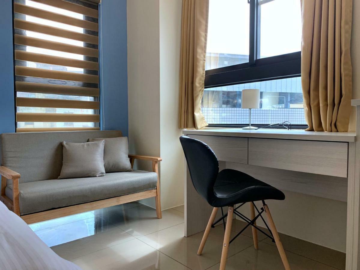 Adagio Hostel Taichung Dış mekan fotoğraf