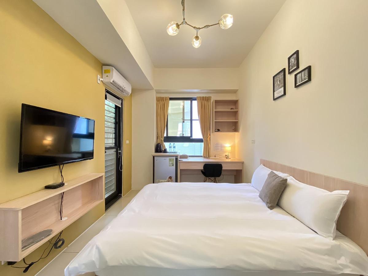 Adagio Hostel Taichung Dış mekan fotoğraf
