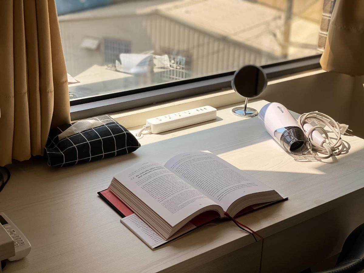 Adagio Hostel Taichung Dış mekan fotoğraf