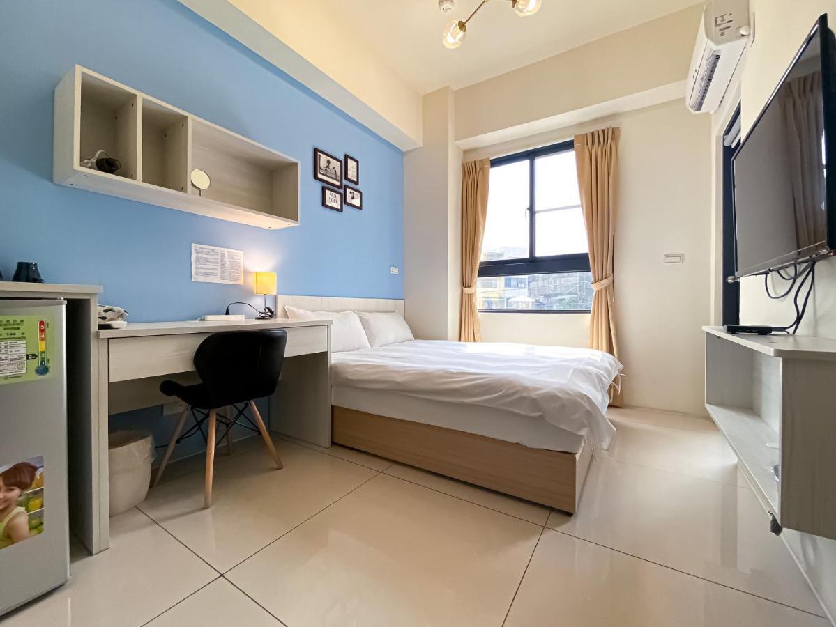 Adagio Hostel Taichung Dış mekan fotoğraf