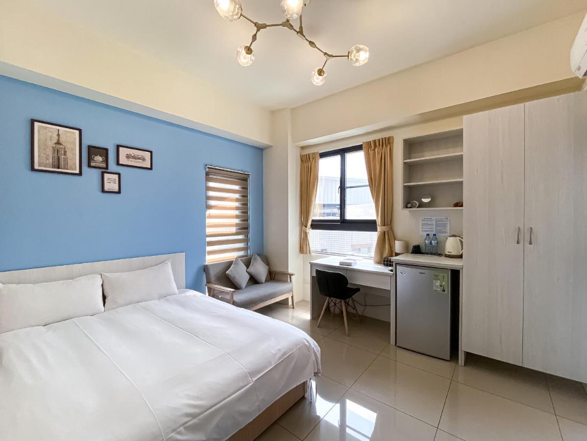 Adagio Hostel Taichung Dış mekan fotoğraf