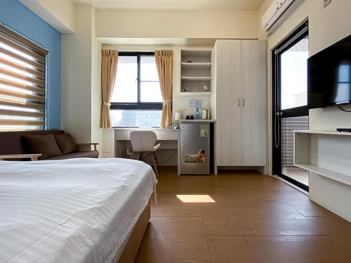 Adagio Hostel Taichung Dış mekan fotoğraf
