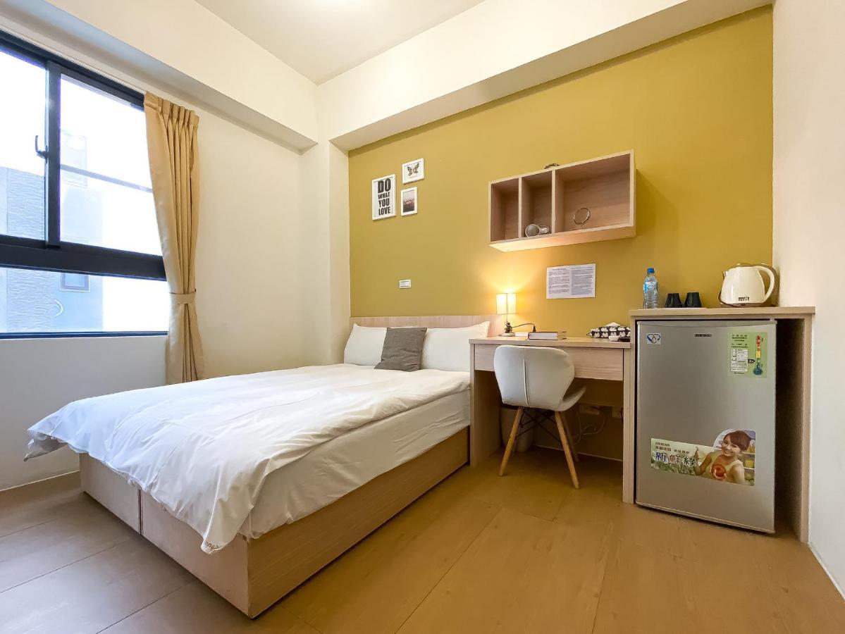 Adagio Hostel Taichung Dış mekan fotoğraf