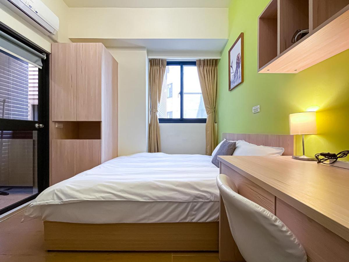 Adagio Hostel Taichung Dış mekan fotoğraf