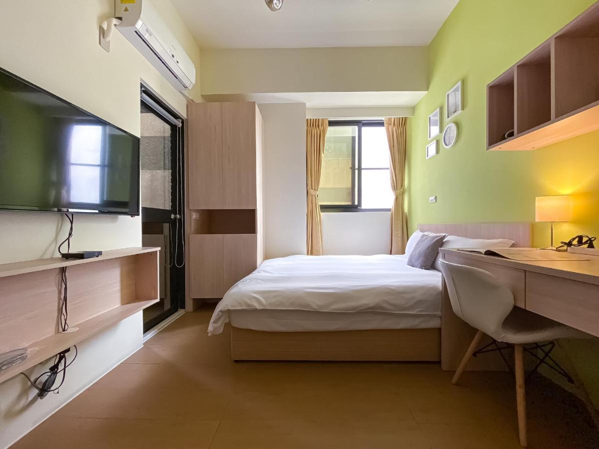 Adagio Hostel Taichung Dış mekan fotoğraf