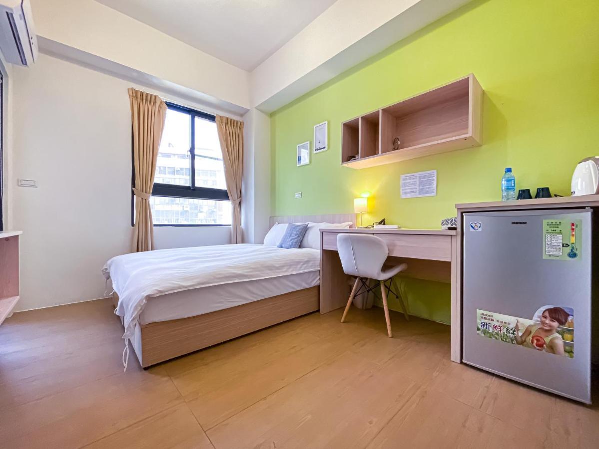 Adagio Hostel Taichung Dış mekan fotoğraf