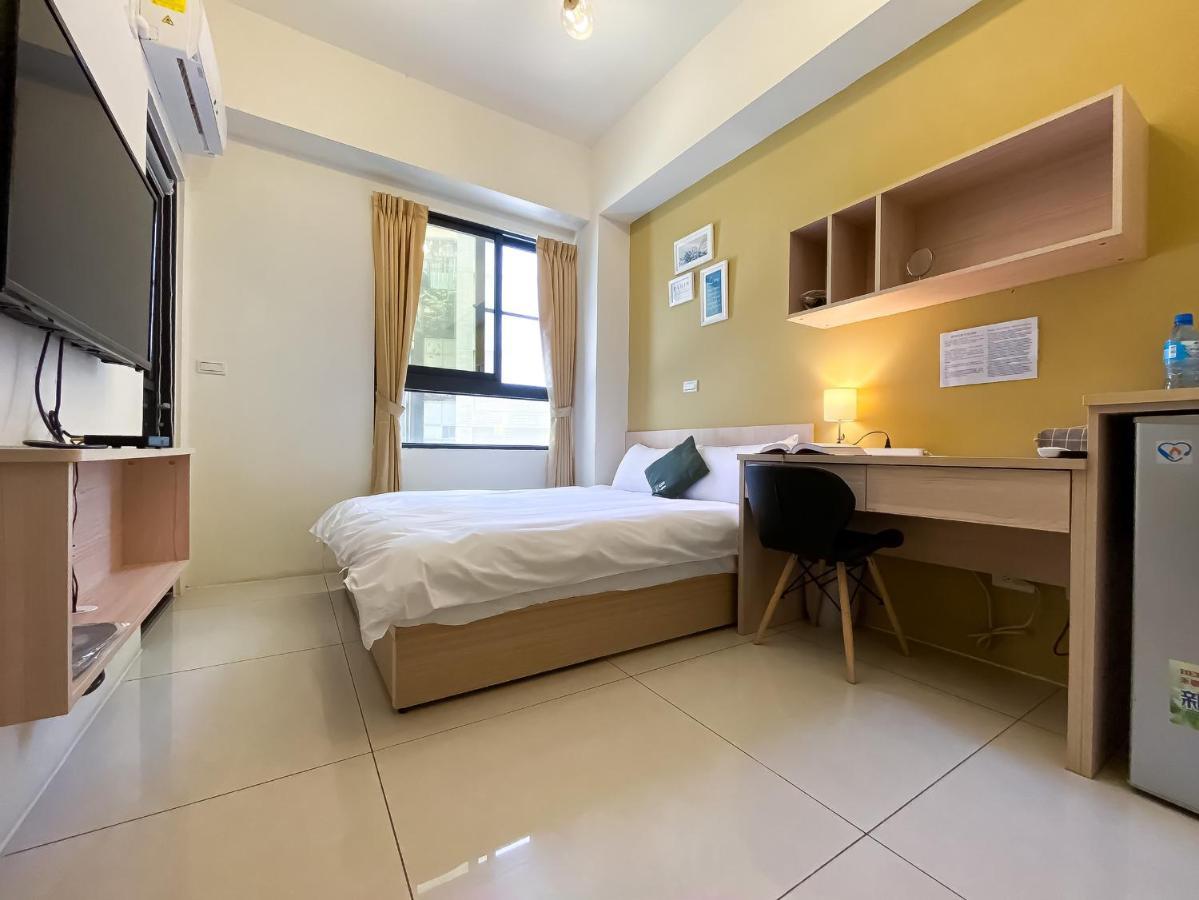 Adagio Hostel Taichung Dış mekan fotoğraf
