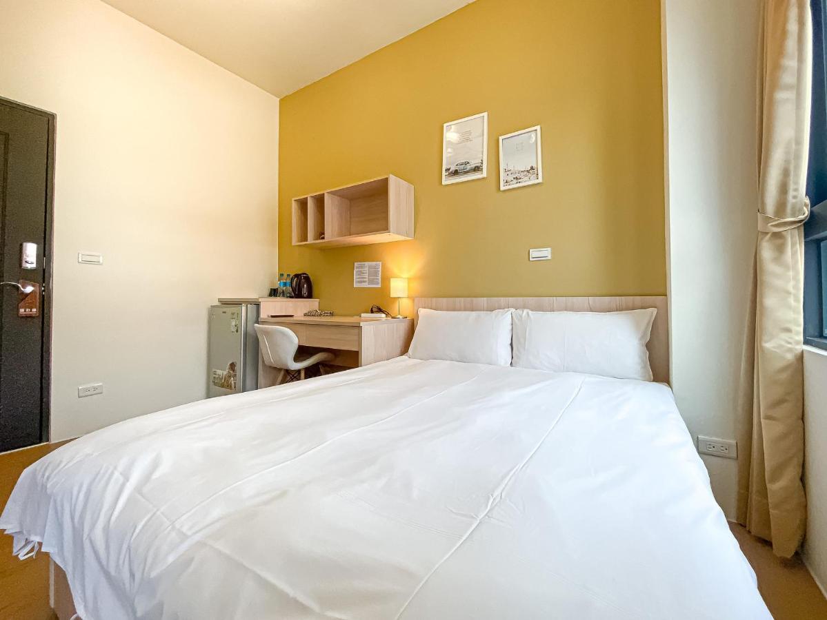 Adagio Hostel Taichung Dış mekan fotoğraf